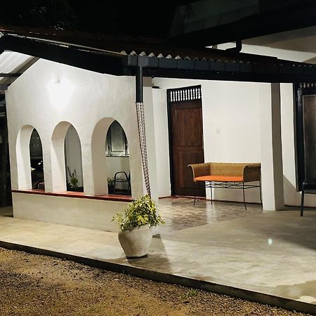Leisure Villa Anuradhapura Kültér fotó